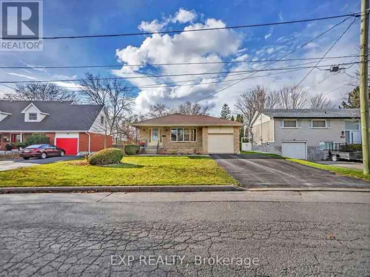 Belleville 4-Level Backsplit 4 Bed 2 Bath Family Home