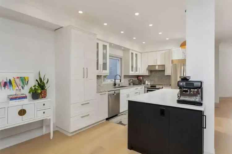 3 Bed 4 Bath House Oakville - July 1 Availability