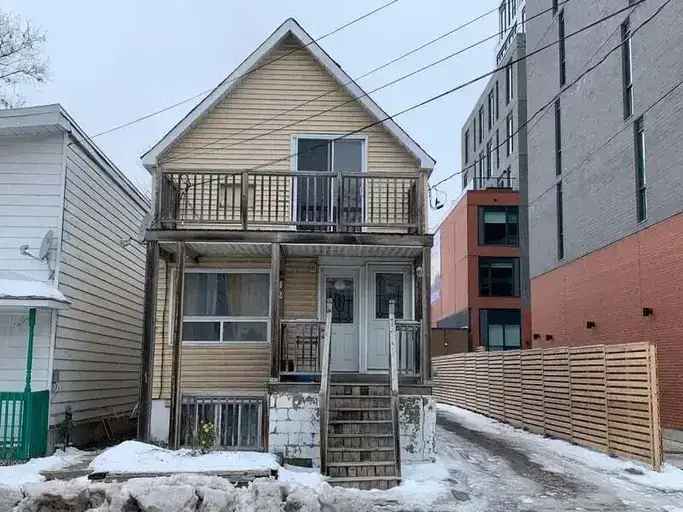 67 Barrette Street -  in Ottawa