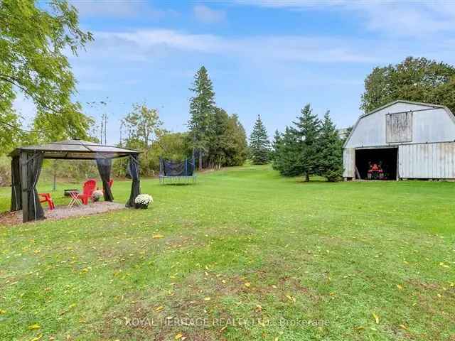 Updated 3-Bedroom Bungalow w Private Backyard and Barn