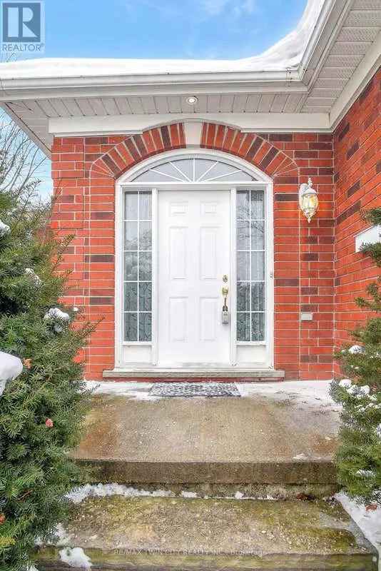 269 Deer Ridge Dr Bungalow 2 2 Baths Open Concept