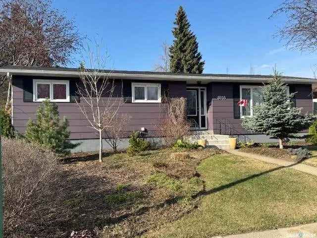 3 Bed 3 Bath Home with Updated Kitchen and New Windows