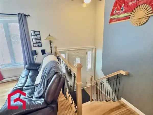 5 Bedroom Bungalow for Sale Estrie