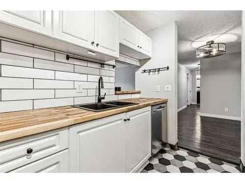 Condo For Sale In Cliff Bungalow, Calgary, Alberta