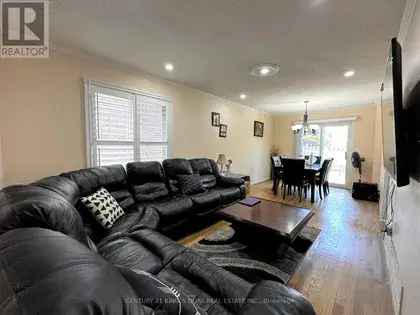 3 rooms house of 213 m² in Toronto