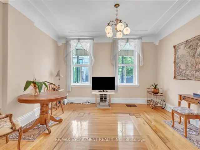 Immaculately Kept Home Near Bayfront Park and GO Train