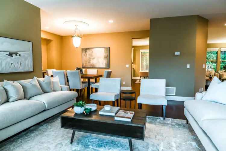 Luxury Cape Cod Home near Golf Course South Surrey White Rock
