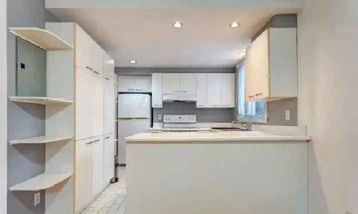 SPACIOUS, APPLIANCES, BALCONY, GARAGE, CDN