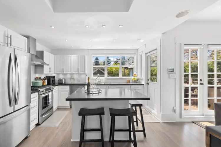 842 E 11th Avenue Vancouver Mount Pleasant Family Home
