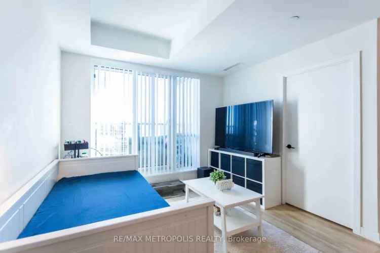 Condo For Sale in Toronto, Ontario