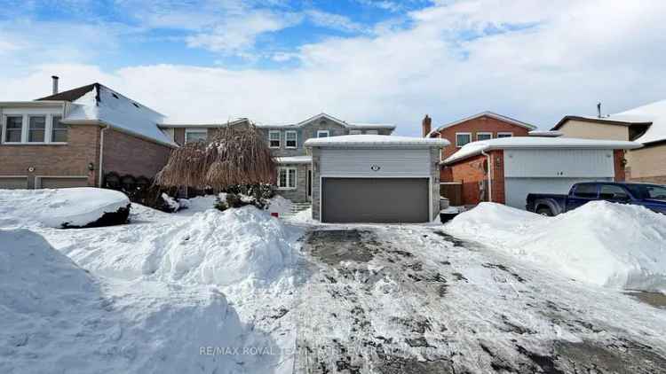 4 1 Bedroom Family Home with Pool and Finished Basement