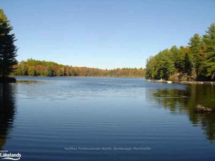 Private Lake Paradise 200 Acres Secluded Retreat