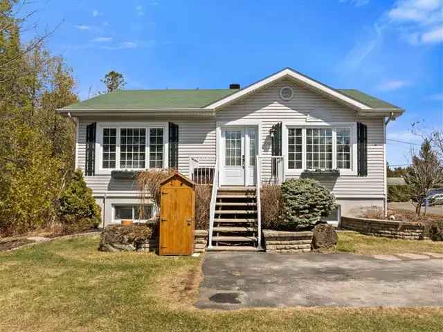 Bungalow for Sale Sainte Marcelline de Kildare