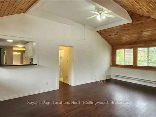 House For Sale in Collingwood, Ontario