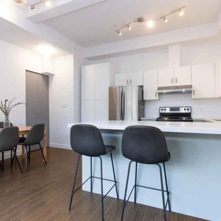 1 Bed + Den Townhouse near Alice Bike Trail