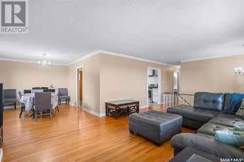 6 Bedroom House Near University of Saskatchewan