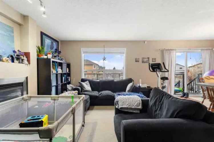 House For Rent in Calgary, Alberta