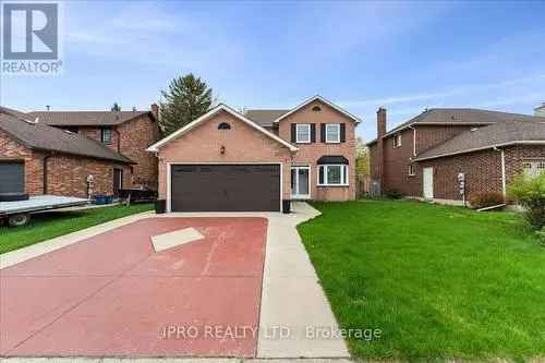 House For Sale in Cambridge Ontario