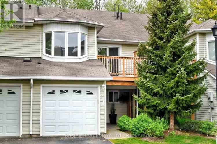 Collingwood Townhome 3 Bedroom Near Blue Mountain Resort