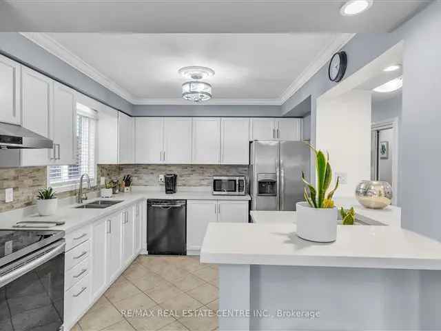 Beautiful 2-Storey Home in Hespeler - Updated Kitchen, Finished Rec Room