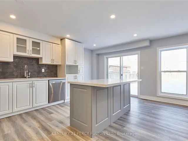 Stunning Renovated 4-Bedroom Home Near Durham College