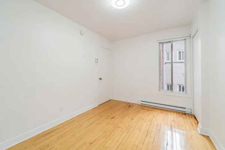 Apartment For Rent in Montreal, Quebec