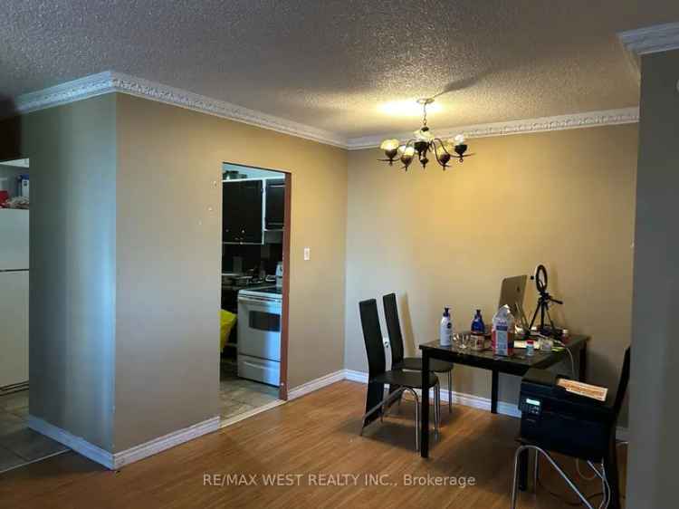 Condo For Sale in Toronto, Ontario