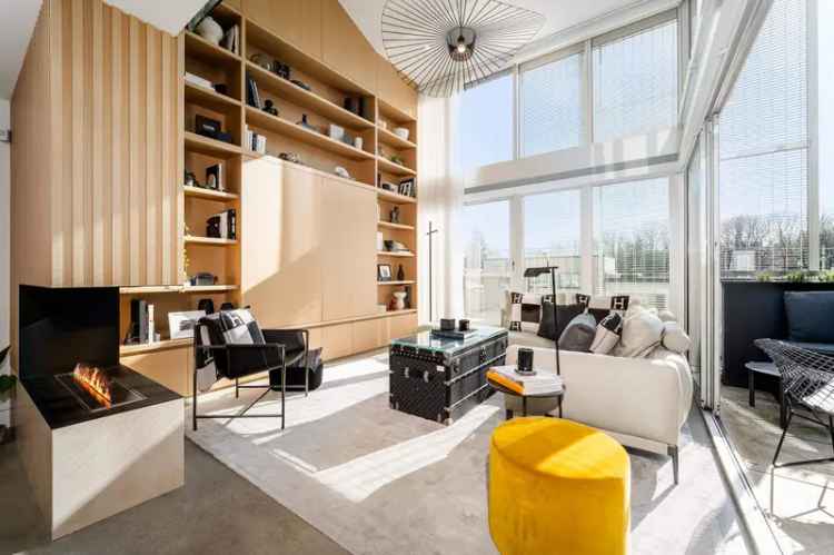 401 4387 W 10TH Avenue in Vancouver: Point Grey Condo for sale in “ROAR ONE” (Vancouver West)  : MLS®# R2944911