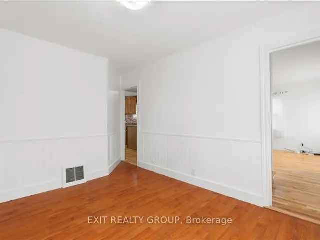 House For Sale in Belleville, Ontario