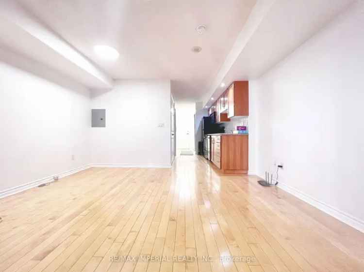 Condo For Rent in Toronto, Ontario