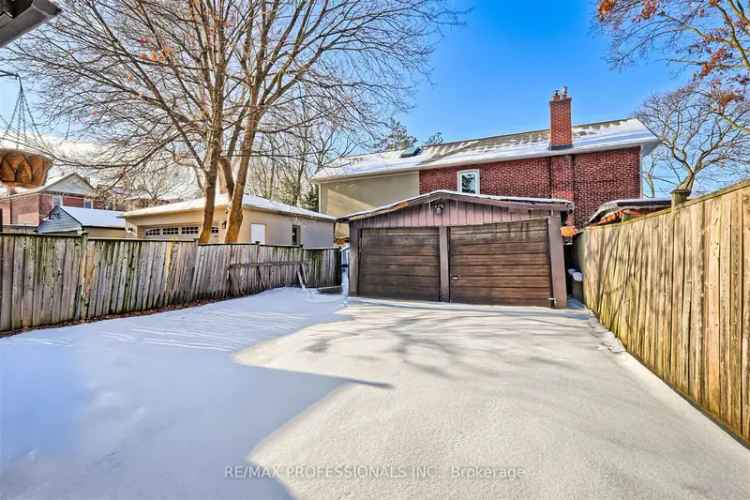 House For Sale in 4, Morningside Avenue, Toronto, Ontario