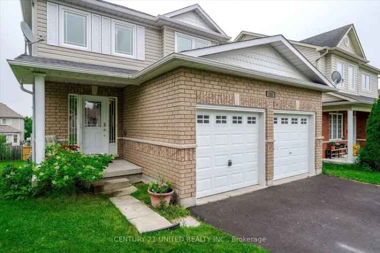 House For Sale in Peterborough, Ontario