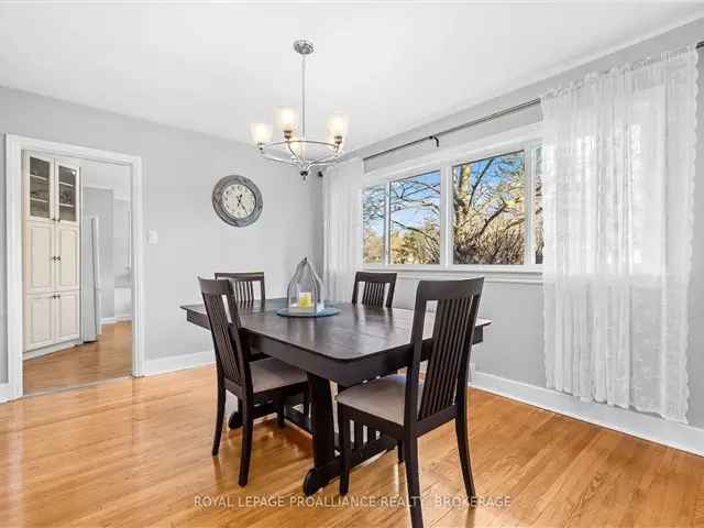 House For Sale in Kingston, Ontario