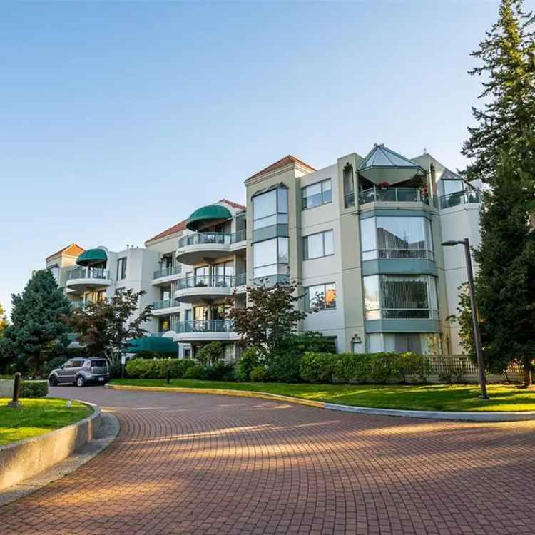 Corner Apartment for Sale in Southwynd with Modern Amenities