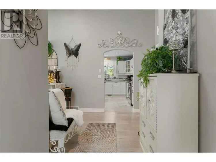 House For Sale in Princeton, British Columbia