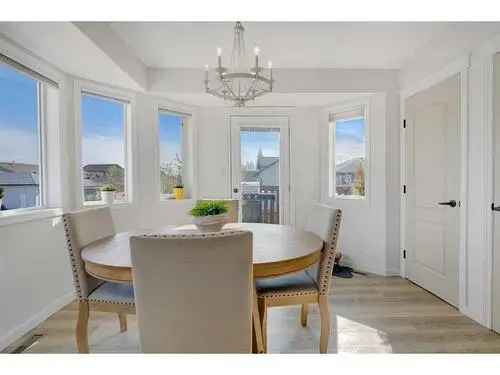 5 Bedroom Bi Level Home Near Park in Countryside South