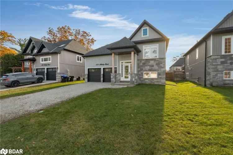 House For Sale in Wasaga Beach, Ontario