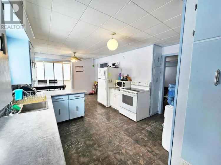 Affordable 3-Bedroom House Near Downtown Quesnel