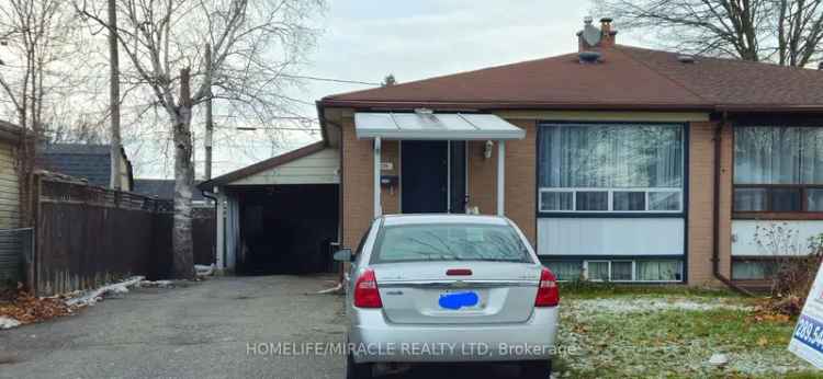 House For Sale in Ajax, Ontario