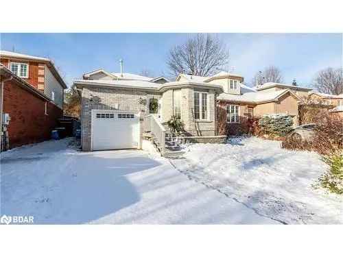 House For Sale In Barrie, Ontario