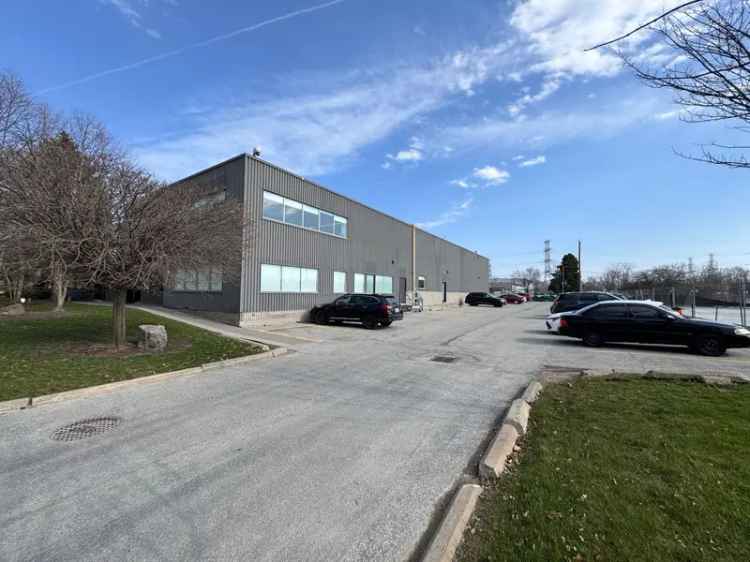 Office building For Rent in 49, Mobile Drive, Toronto, Ontario