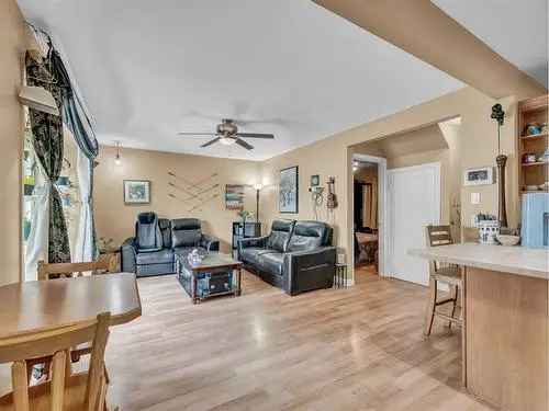 3 Bed 2 Bath House for Sale SW Hill Kensington Medicine Hat