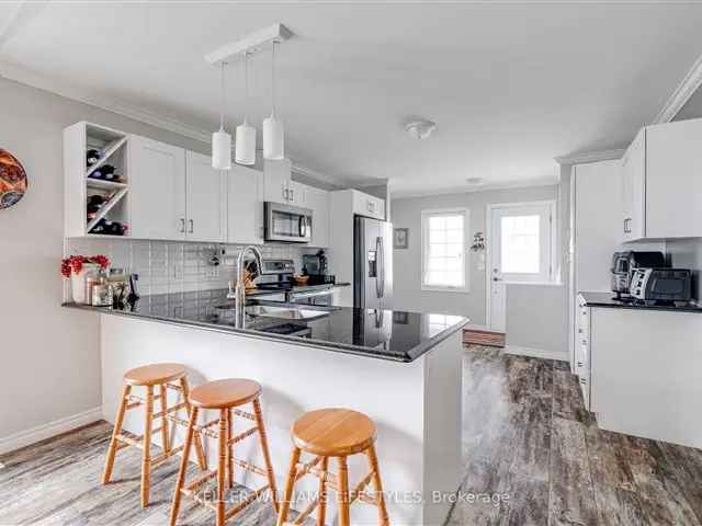 House For Sale in Strathroy-Caradoc, Ontario