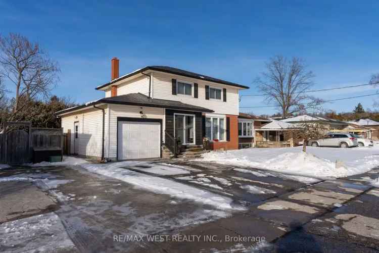 House For Sale in 976, Olive Avenue, Oshawa, Ontario