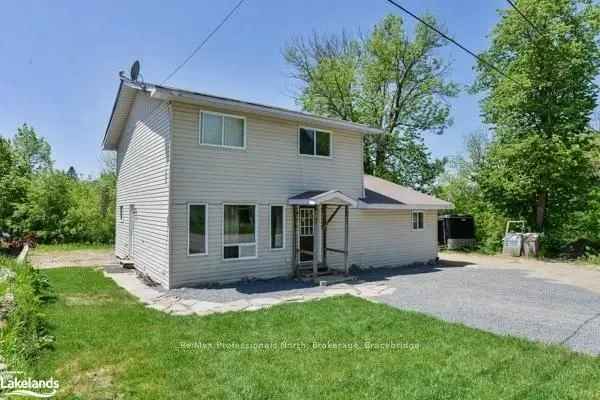 House For Sale in Huntsville, Ontario