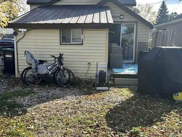 House For Sale in Lucasville, null