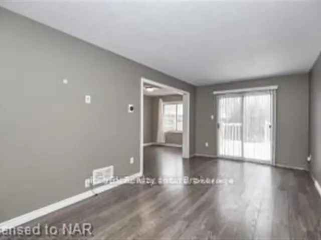 3-Bedroom Family Home Near Niagara College and Brock University