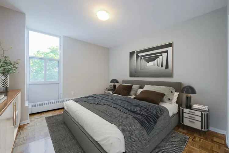 Apartment For Rent in 205, Cosburn Avenue, Toronto, Ontario