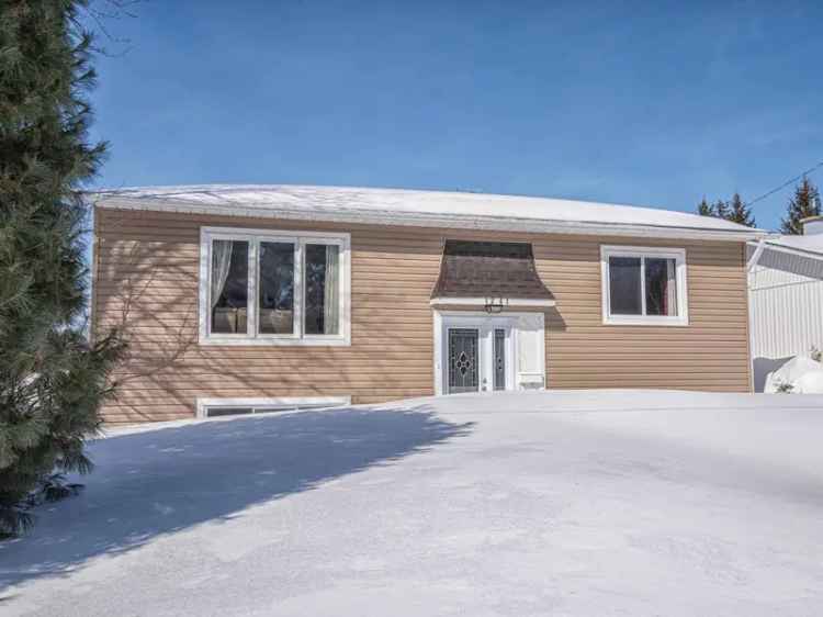 Bungalow for Sale in Malartic