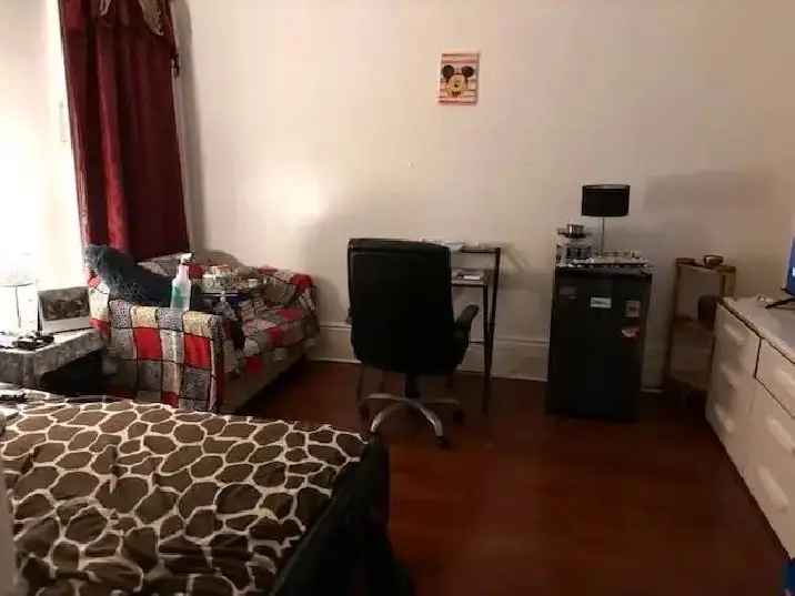 Room for Rent for Single Person Basic Utilities Included